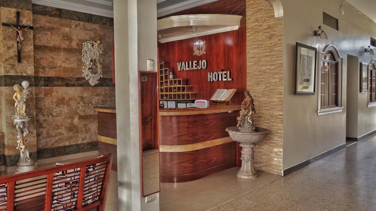 Vallejo Hotel Huaquillas Esterno foto