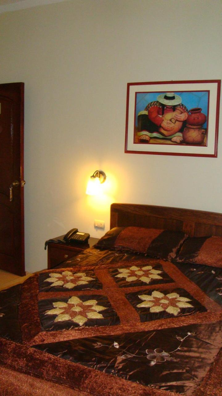 Vallejo Hotel Huaquillas Esterno foto