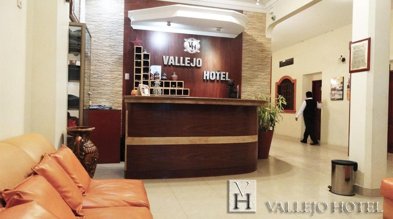 Vallejo Hotel Huaquillas Esterno foto